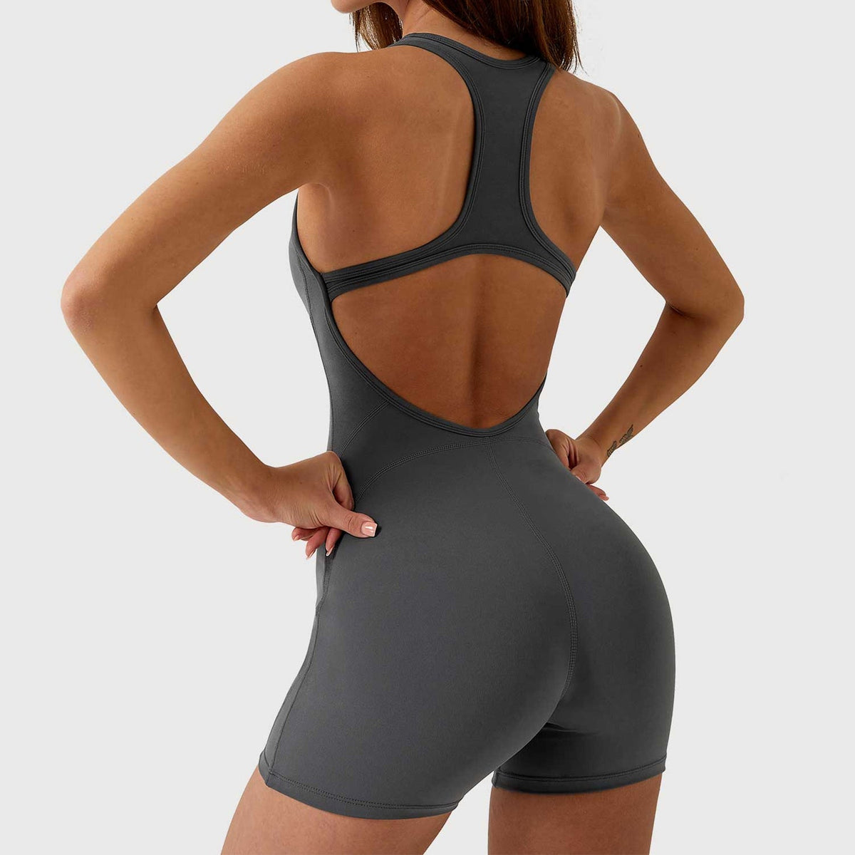 KIRA – Sırt Dekolteli Şort Tulum