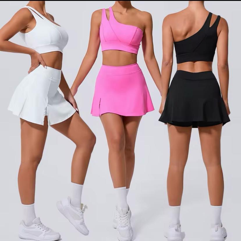 ALYRA – Tek Omuz Detaylı Etekli Spor Takım